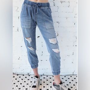 Bella Dahl distress denim jogger